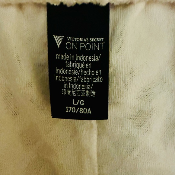 Victoria’s Secret On Point Terry Lounge Set - Picture 7 of 8